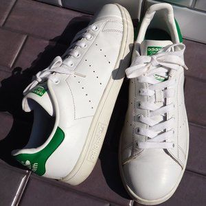 SIZE 9. ADIDAS Leather Stan Smith Causal Sneaker Shoes.